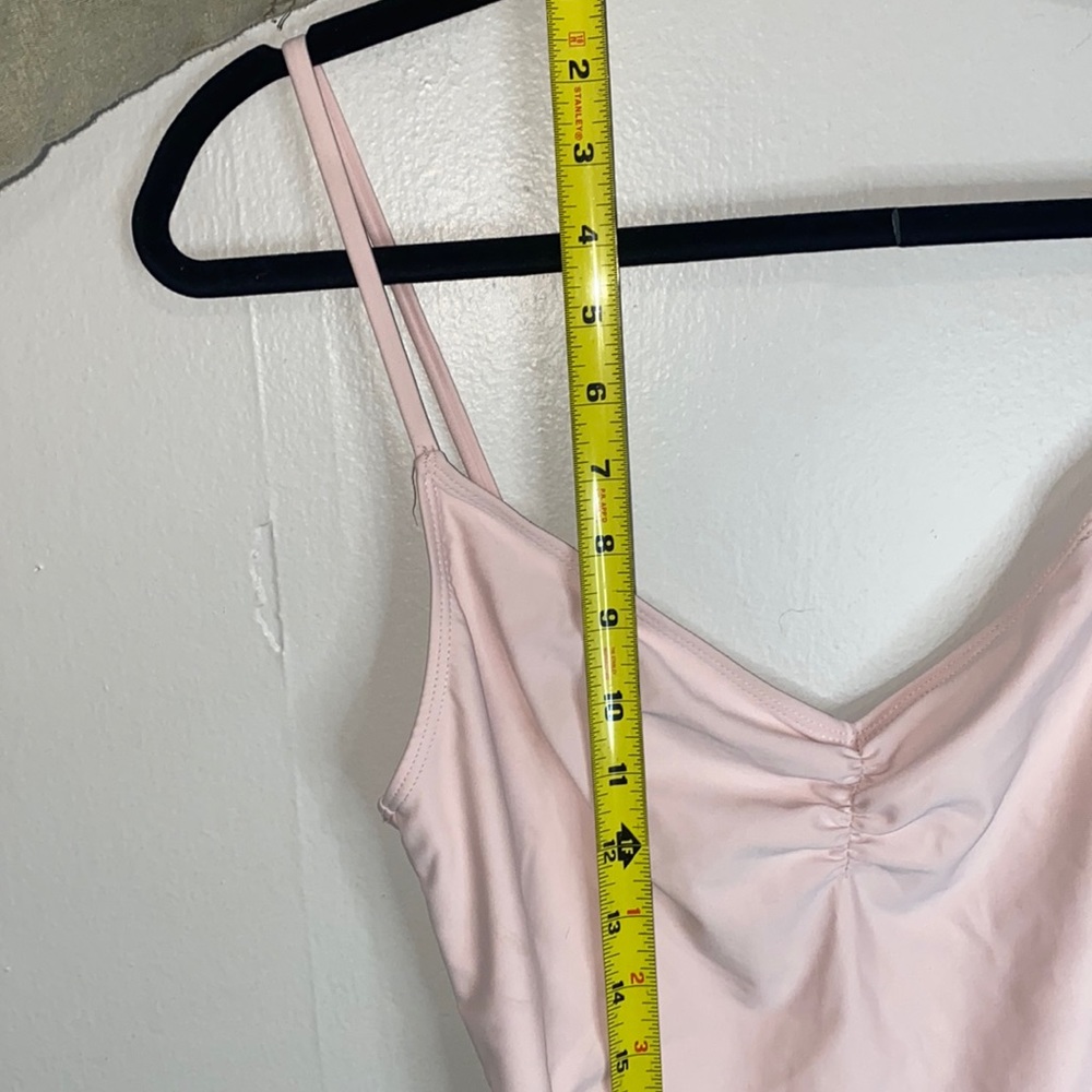 🎈Pink one piece swimsuit! - Picture 3 of 7